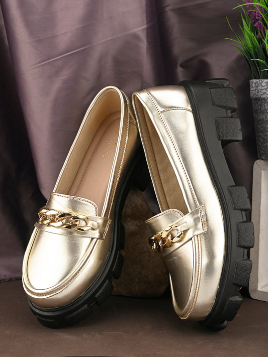 Glossy  Loafers with Chunky Sole and Gold Chain Accent