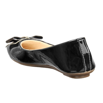 Classic & Timeless Patent Leather Flat Ballerinas With Buckle Design