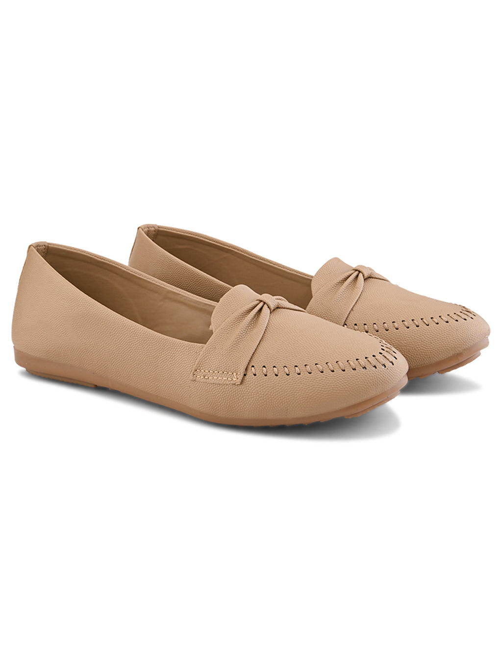 Elegant Design With A Stylish Knot Bellies