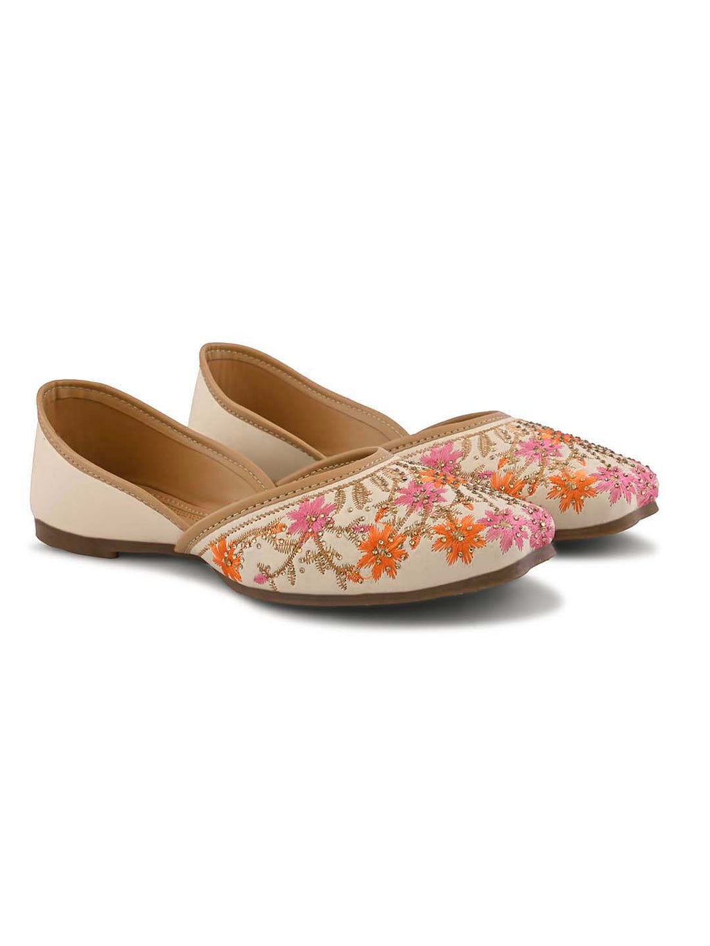 Elegant Threadwork Designer Juttis