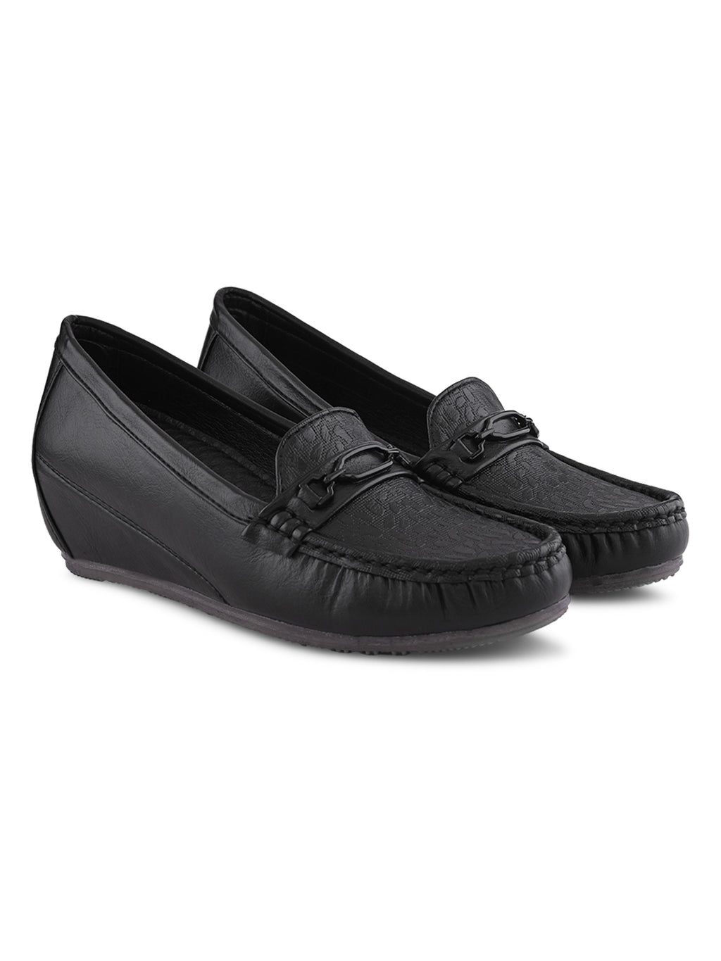 Classic Textured Vamp Buckle Detail Wedge Loafers