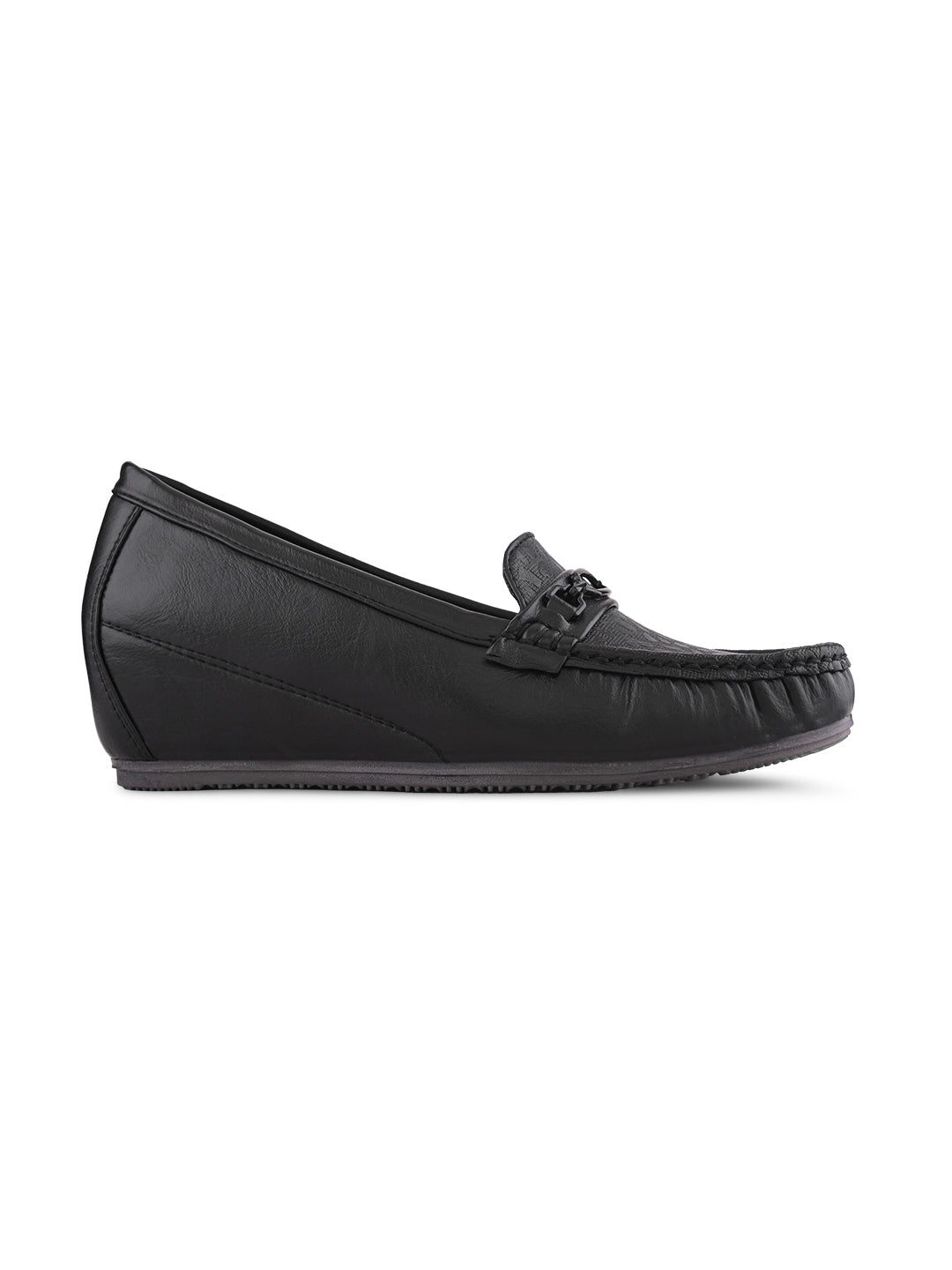 Classic Textured Vamp Buckle Detail Wedge Loafers