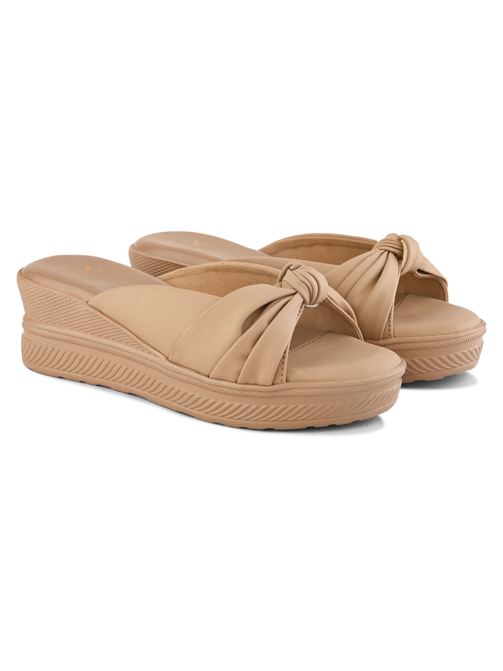 Stylish Knot Design Slip-On Wedge Sandal