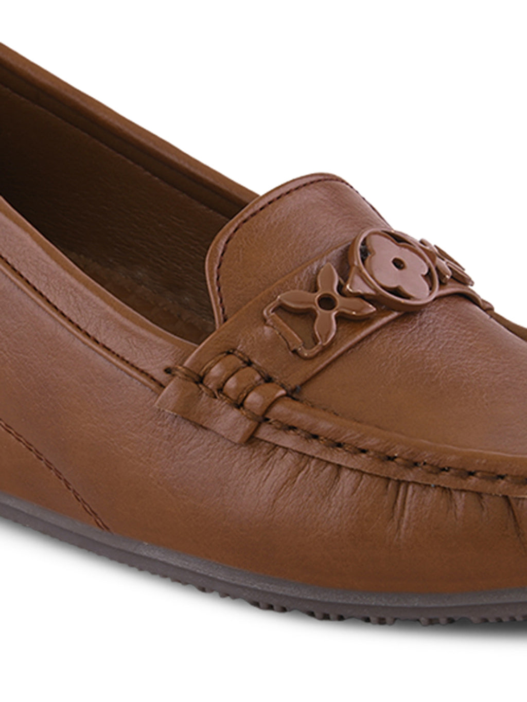 Classic Buckle Accent Comfort Wedge Heel Loafers