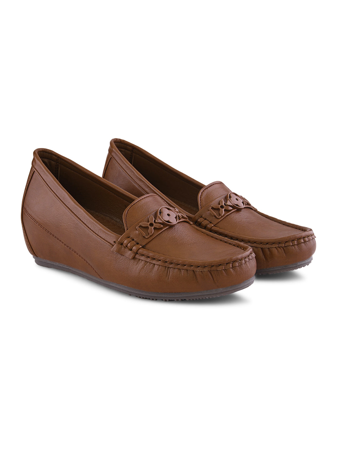 Classic Buckle Accent Comfort Wedge Heel Loafers