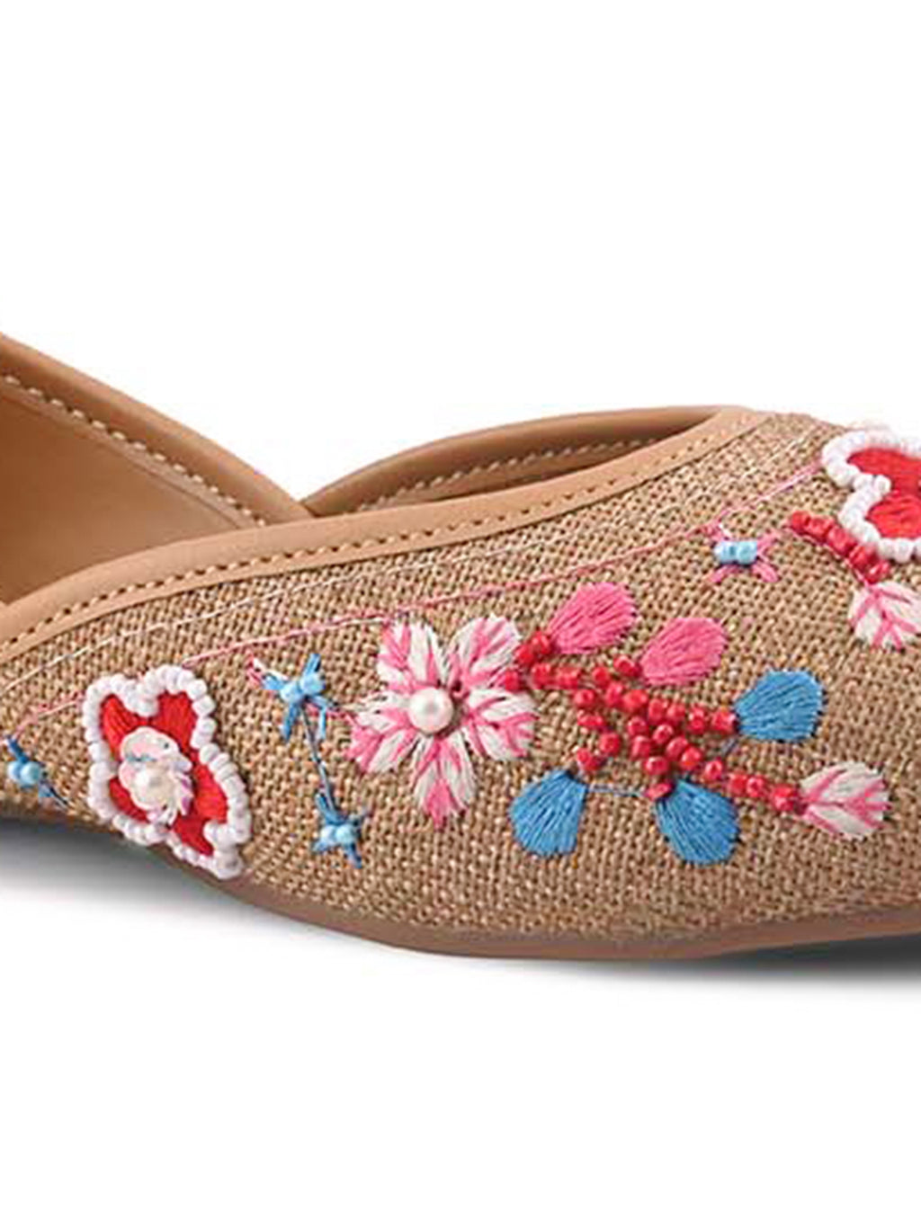 Ethnic Floral Beadwork Slip-On Juttis