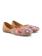 Ethnic Floral Beadwork Slip-On Juttis