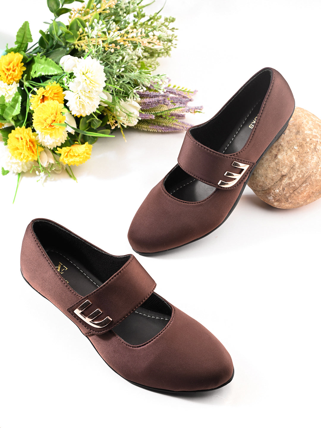 Classic & Timeless Stylish Buckle Wedge Heel Ballerinas