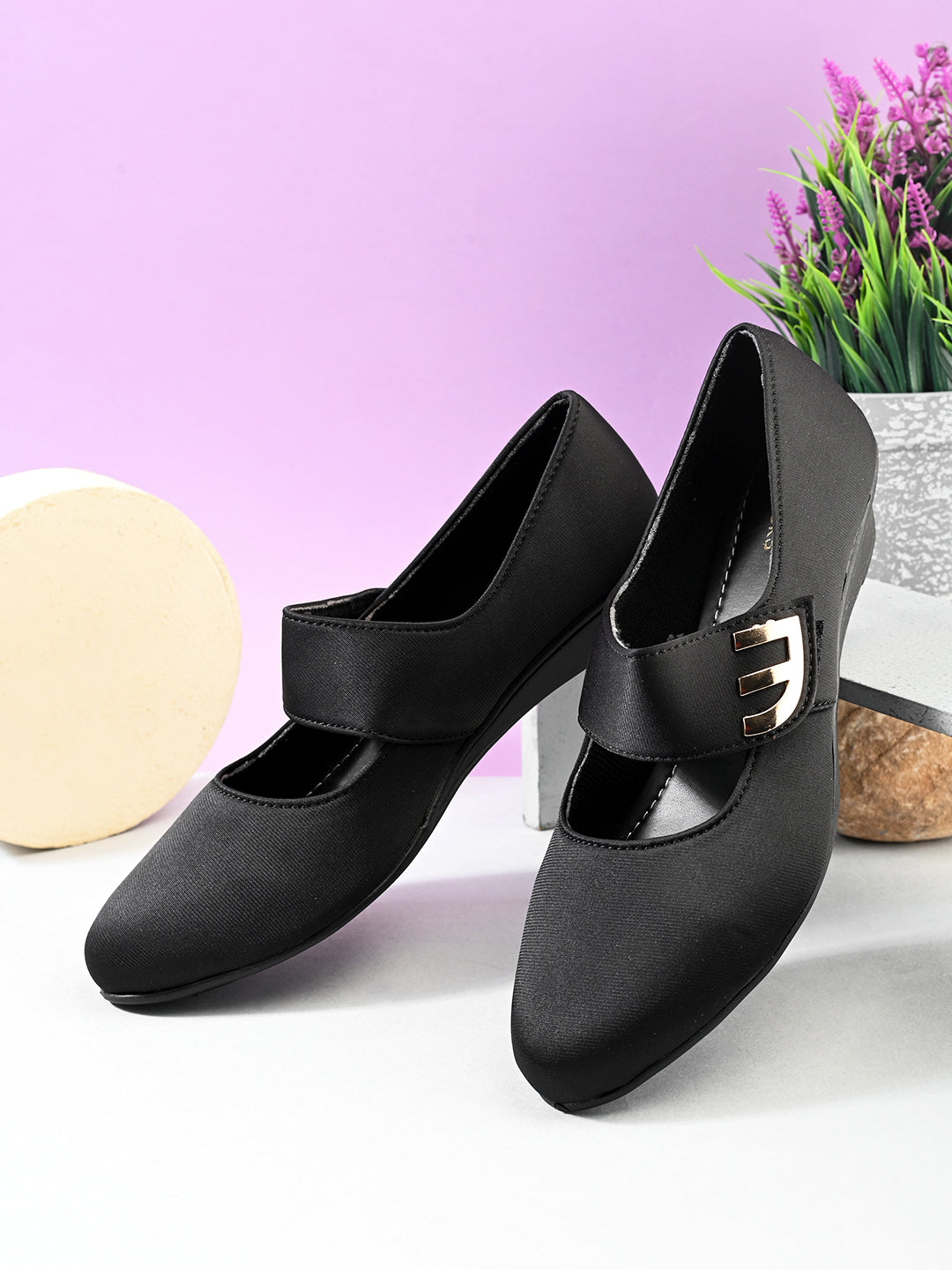 Classic & Timeless Stylish Buckle Wedge Heel Ballerinas