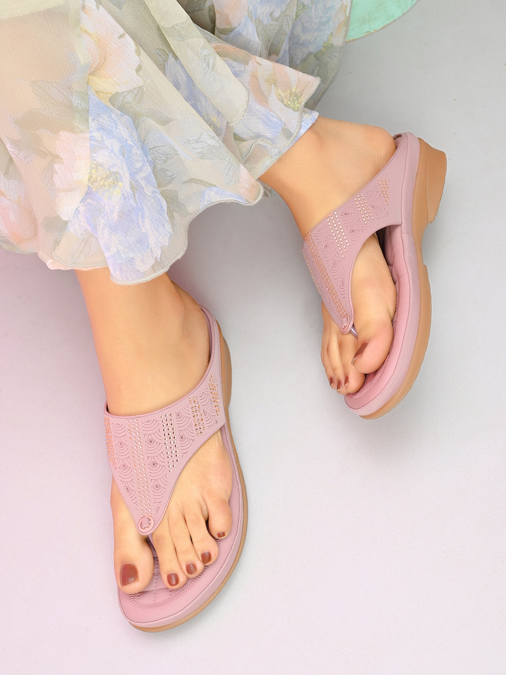Elegant Slip-On Toe Loop Wedge Slippers