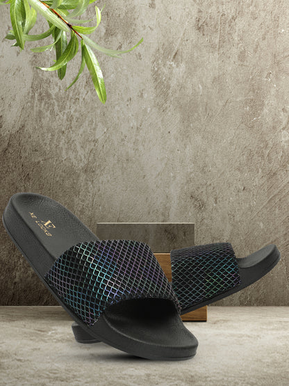 Comfortable & Stylish Mesh Design Sliders