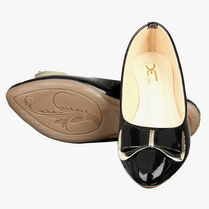 Classic & Timeless Patent Leather Flat Ballerinas With Buckle Design