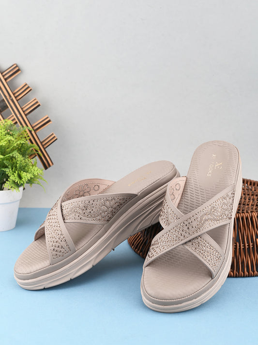 Soft Orthopedic Slippers with Embellished Cross Straps doctor Slipperss