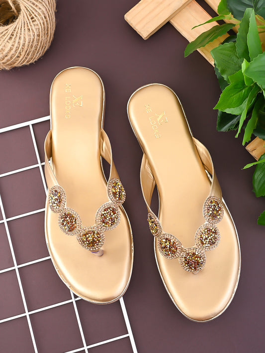 Trendy & Stylish Fashionable Flat Slippers