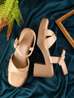 Glossy Criss-Cross Strap Design Block Heel Sandals