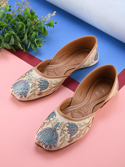 Flat Soft , Comfortable & Fancy Punjabi Jutti