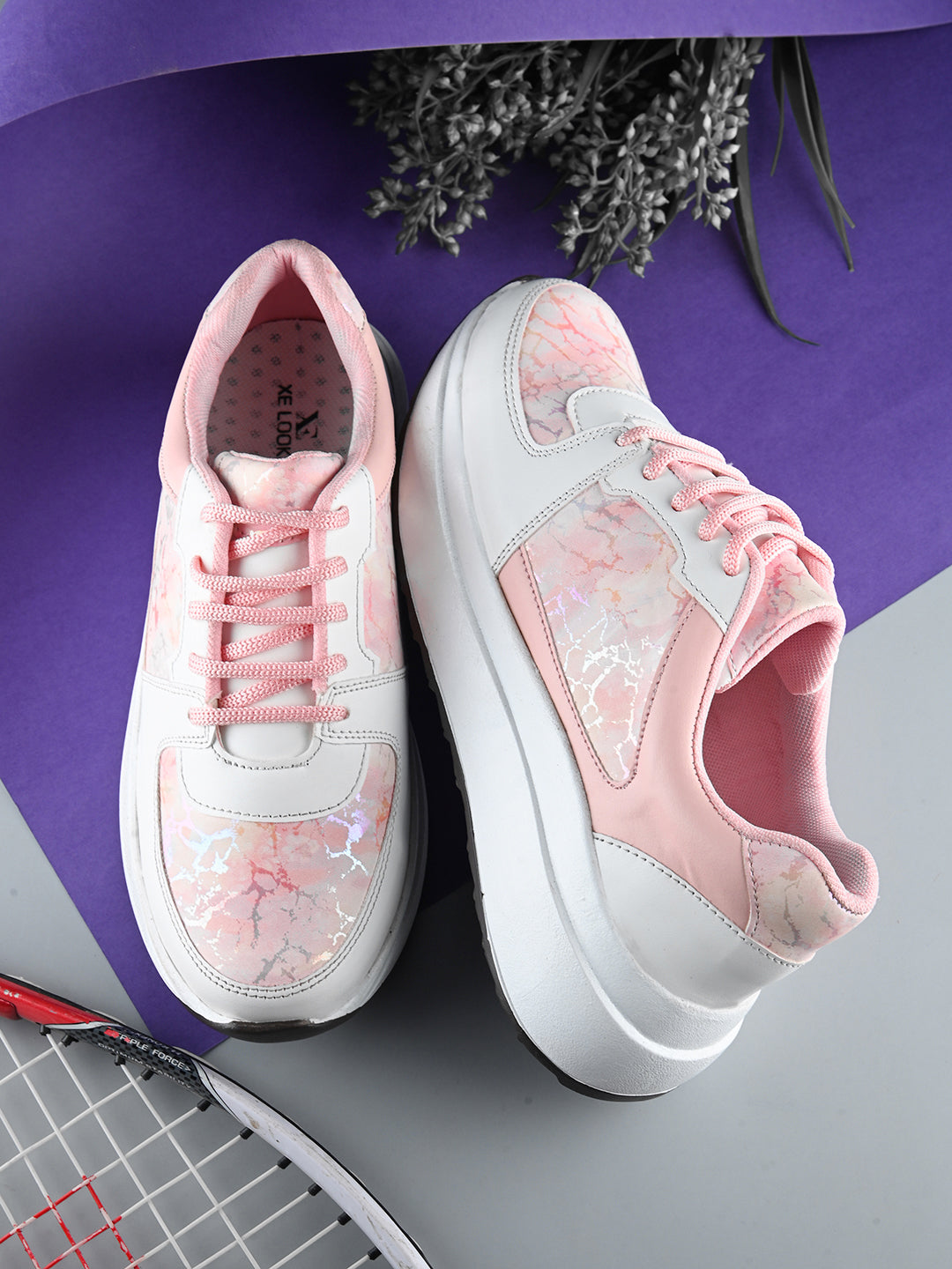 Smartlace up sneakers lightweight Soft Sneaker shoe