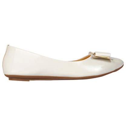 Classic & Timeless Patent Leather Flat Ballerinas With Buckle Design