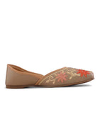 Elegant Embroidered Ethnic Juttis