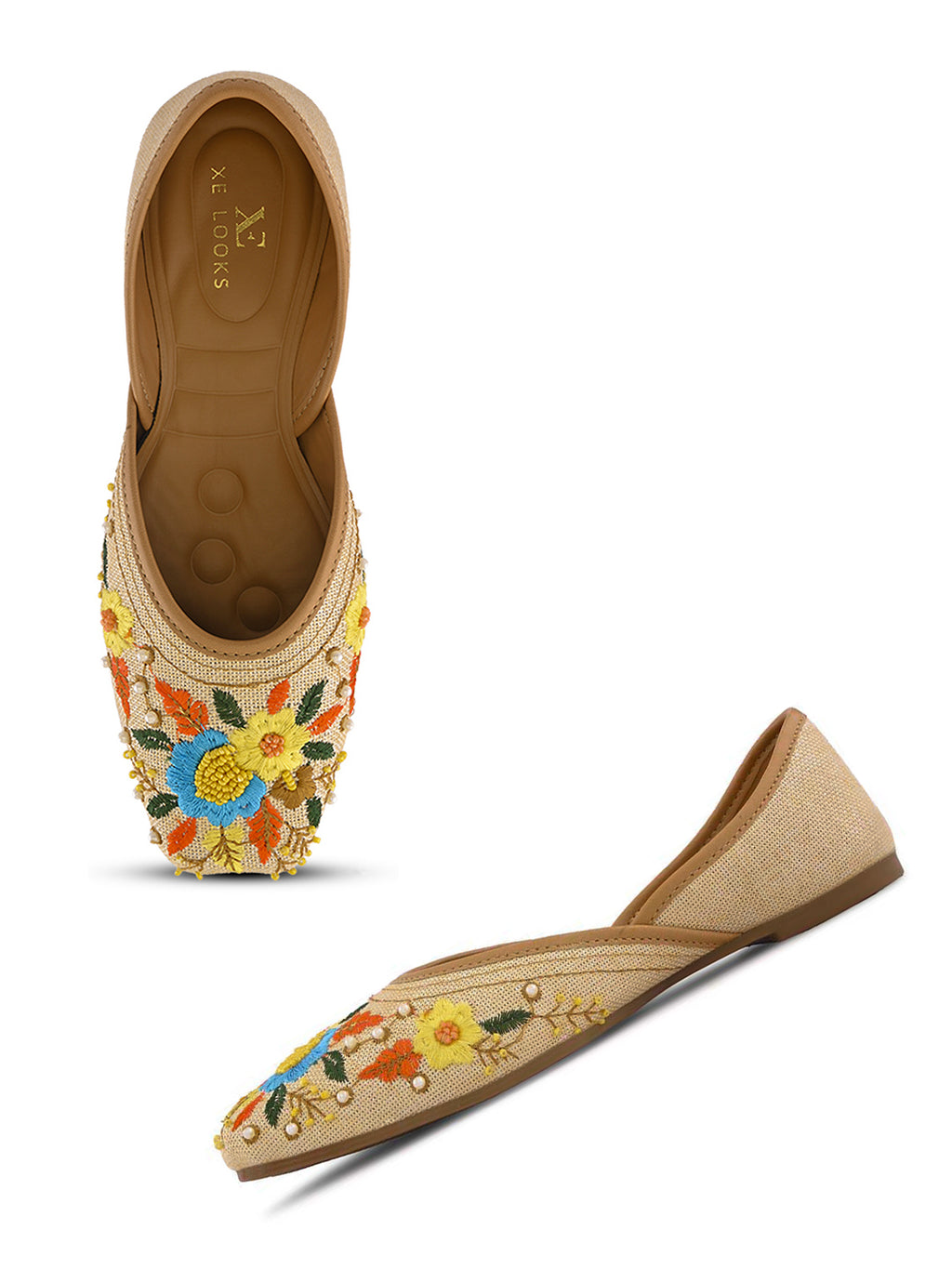 Traditional Floral Beaded Ethnic Juttis
