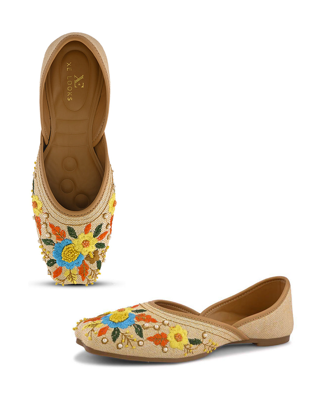 Traditional Floral Beaded Ethnic Juttis