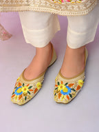 Traditional Floral Beaded Ethnic Juttis