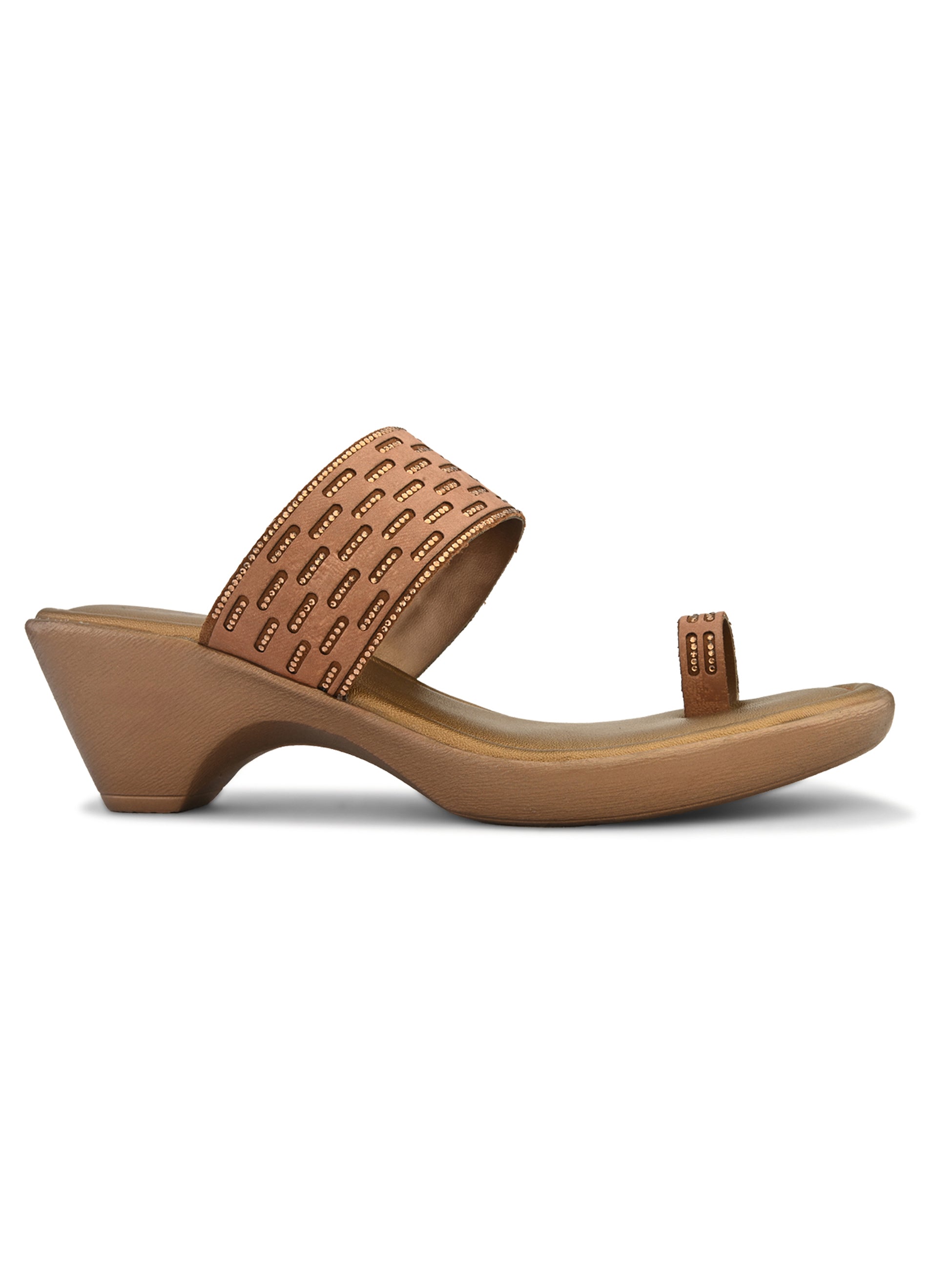 Wedge Toe-Ring Sandals Perforated Pleated Upper Strap