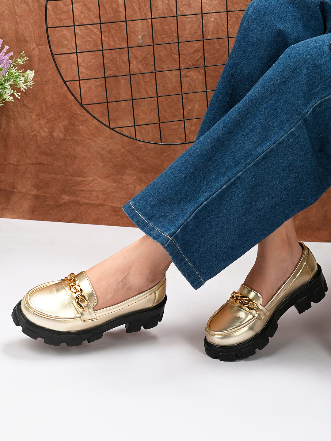 Glossy  Loafers with Chunky Sole and Gold Chain Accent