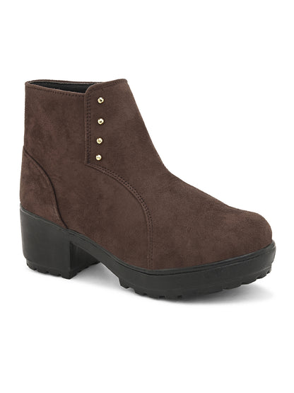 Comfortable & Fashionable Boots With Zip Closure