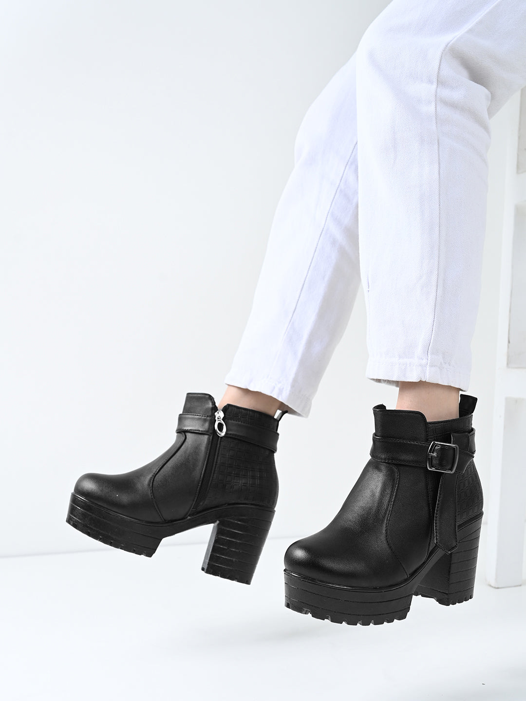 Comfortable & Trendy Zipper Black Block Heel Boots