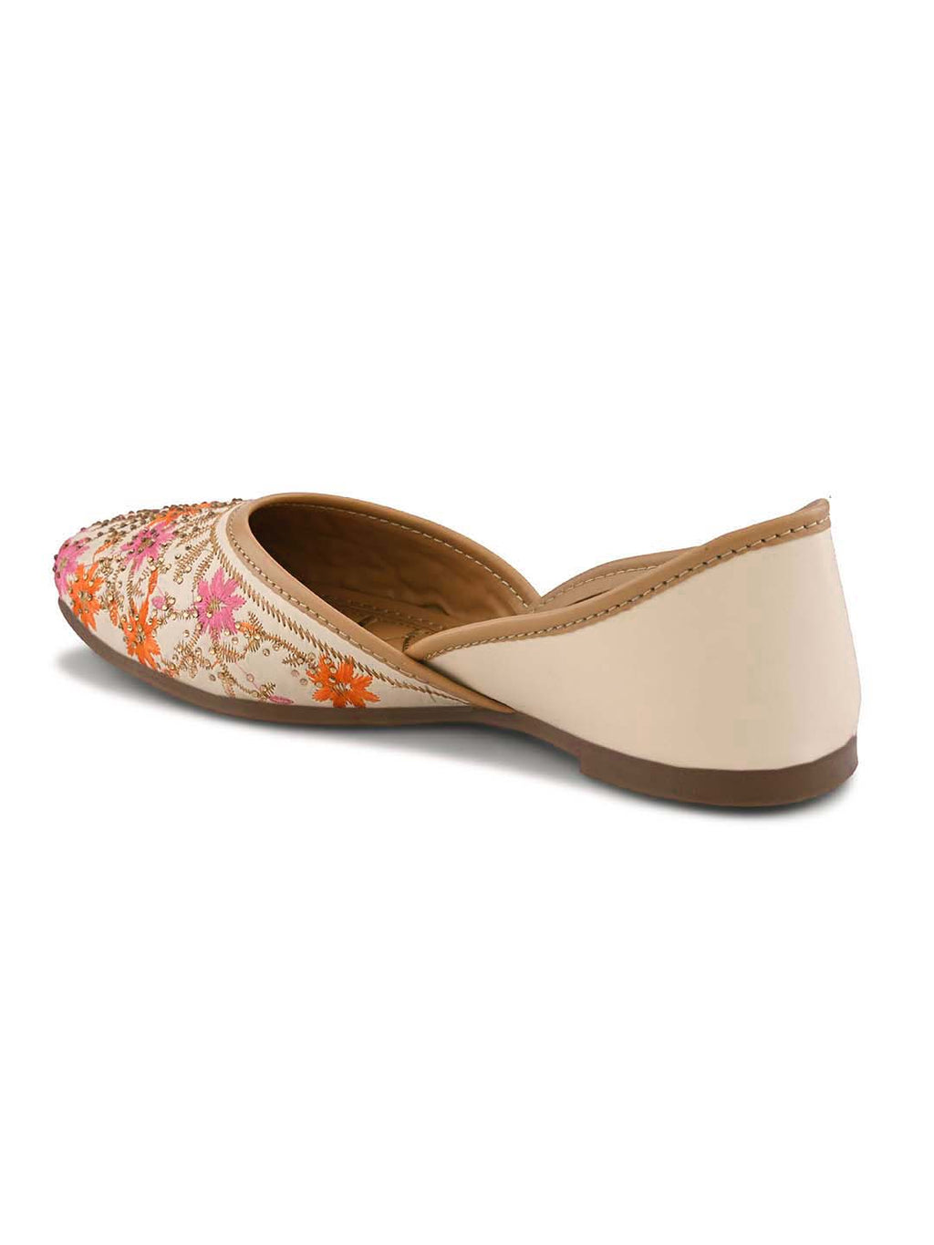 Elegant Threadwork Designer Juttis