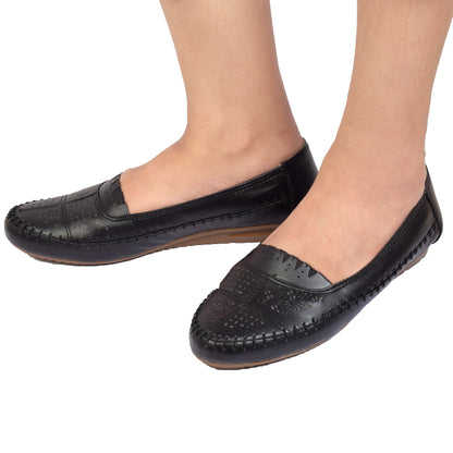 Stylish & Graceful Comfortable Ballerinas with Lazer Design