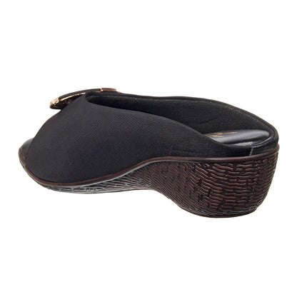 Stylish & Graceful Comfortable Cushion Wedges Fashion Slippers