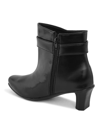 Soft & Trendy Ankle-Length Zipper Black Boots