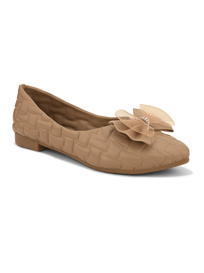 Textured Flats with Mesh Bow – Elegant Design, Comfortable Fit