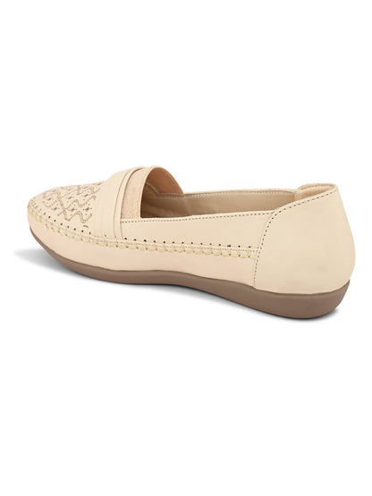 Comfortable & Trendy Slip-On Ballerians