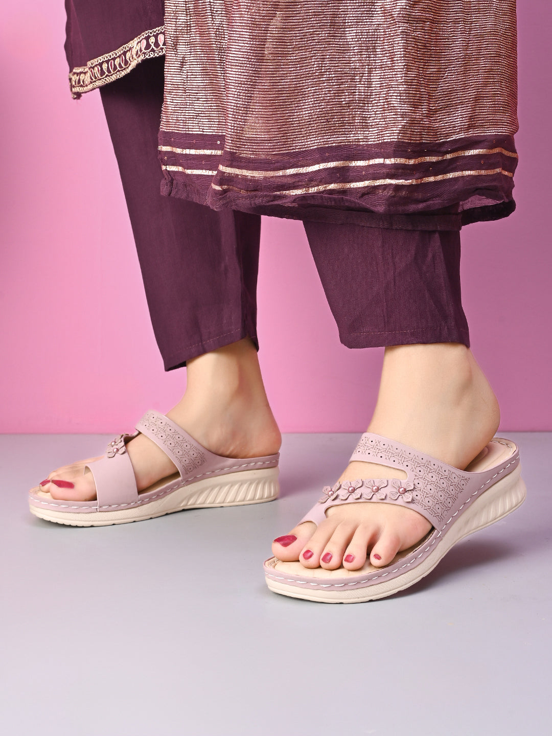 Soft & Comfortable Orthopedic Footbed Doctor Slippers