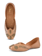 Embroidered Cushioned Square Toe Punjabi Jutti