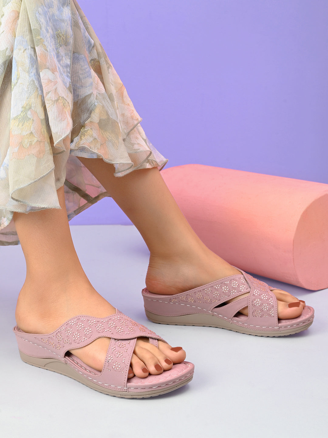 Elegant Comfortable Cross Strap Wedge Slippers