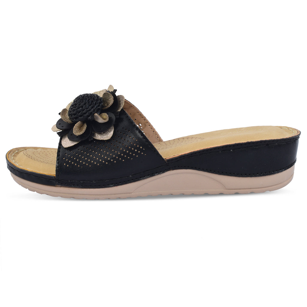 Graceful Flower & Lazer Design Comfortable Doctor Slippers
