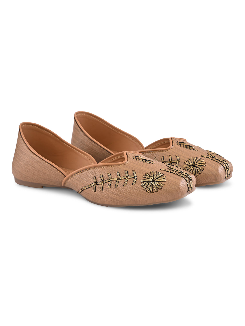 Embroidered Cushioned Square Toe Punjabi Jutti