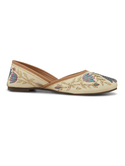 Flat Soft , Comfortable & Fancy Punjabi Jutti