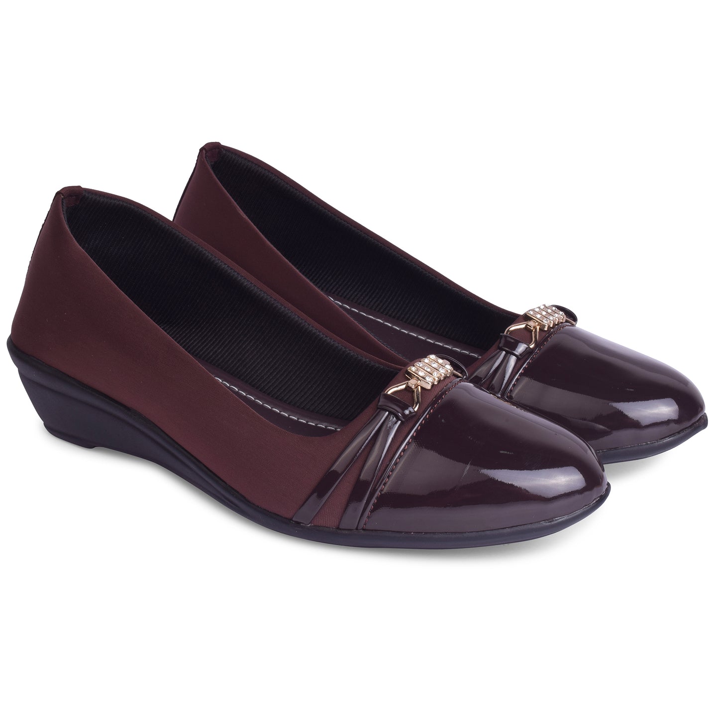 Classic & Graceful Ballerinas with Stylish Buckle