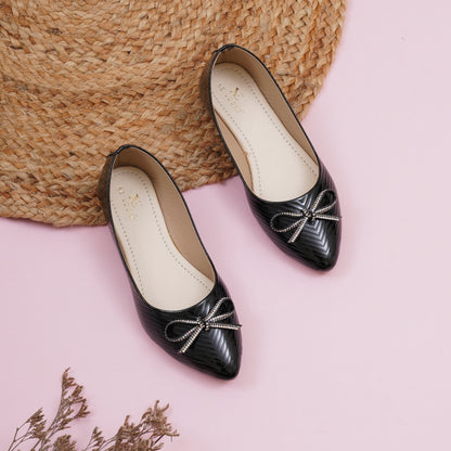 Alluring & Trendy Bow Design Comfortable Flat Ballerinas