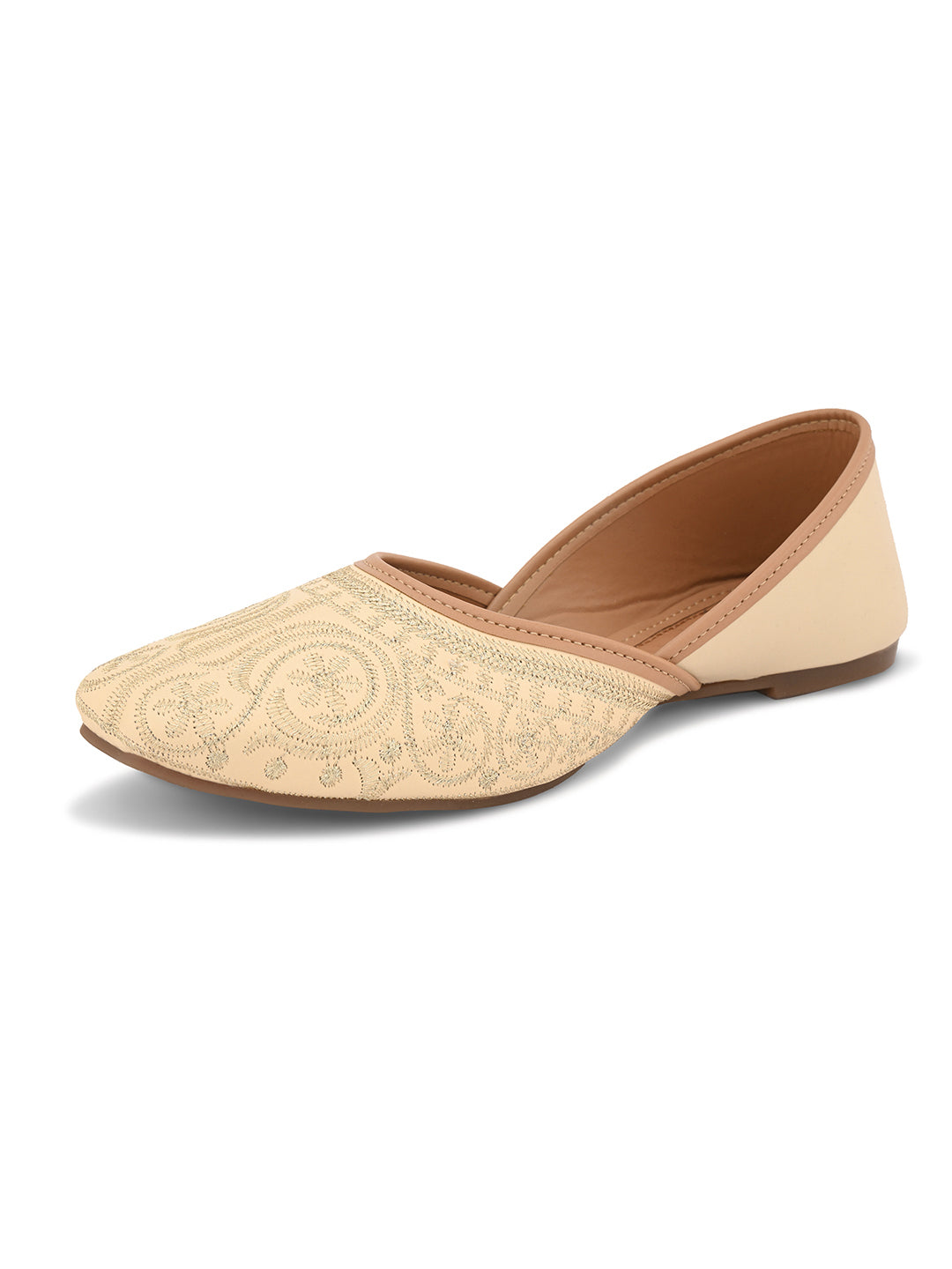 Handcrafted Traditional Design Juttis with Chic Embroidery