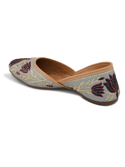 Flat Soft , Comfortable & Fancy Punjabi Jutti