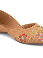 Embroidered Floral Pattern Traditional Juttis