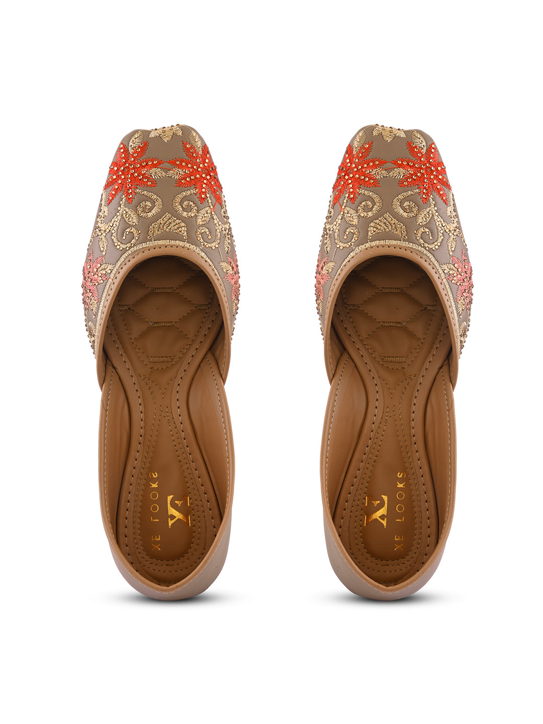 Elegant Embroidered Ethnic Juttis