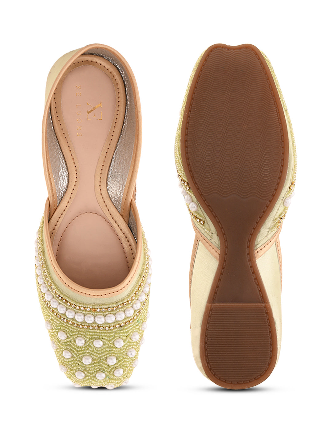 Traditional Handcrafted Punjabi juttis