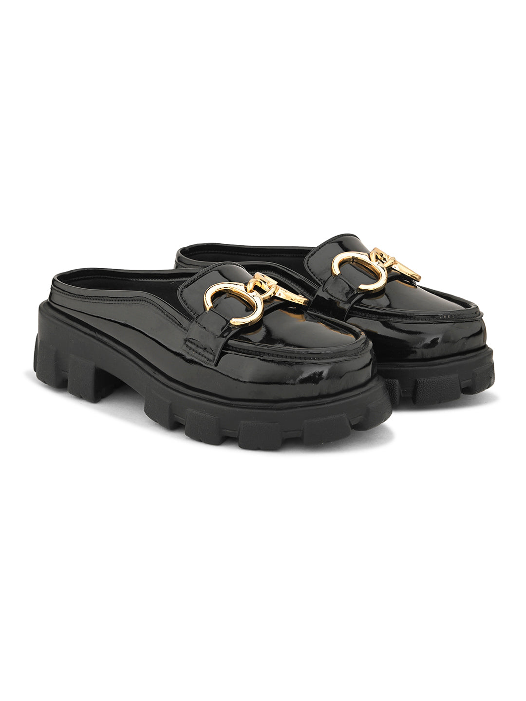 Trendy  Slip-On Loafers with Black Sole and Metal Accent